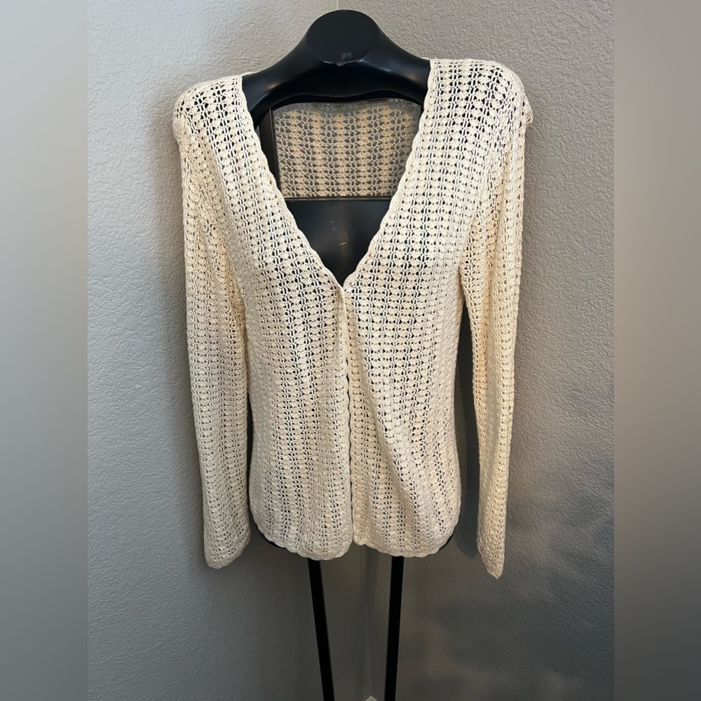 Lord & Taylor women’s cream cardigan medium